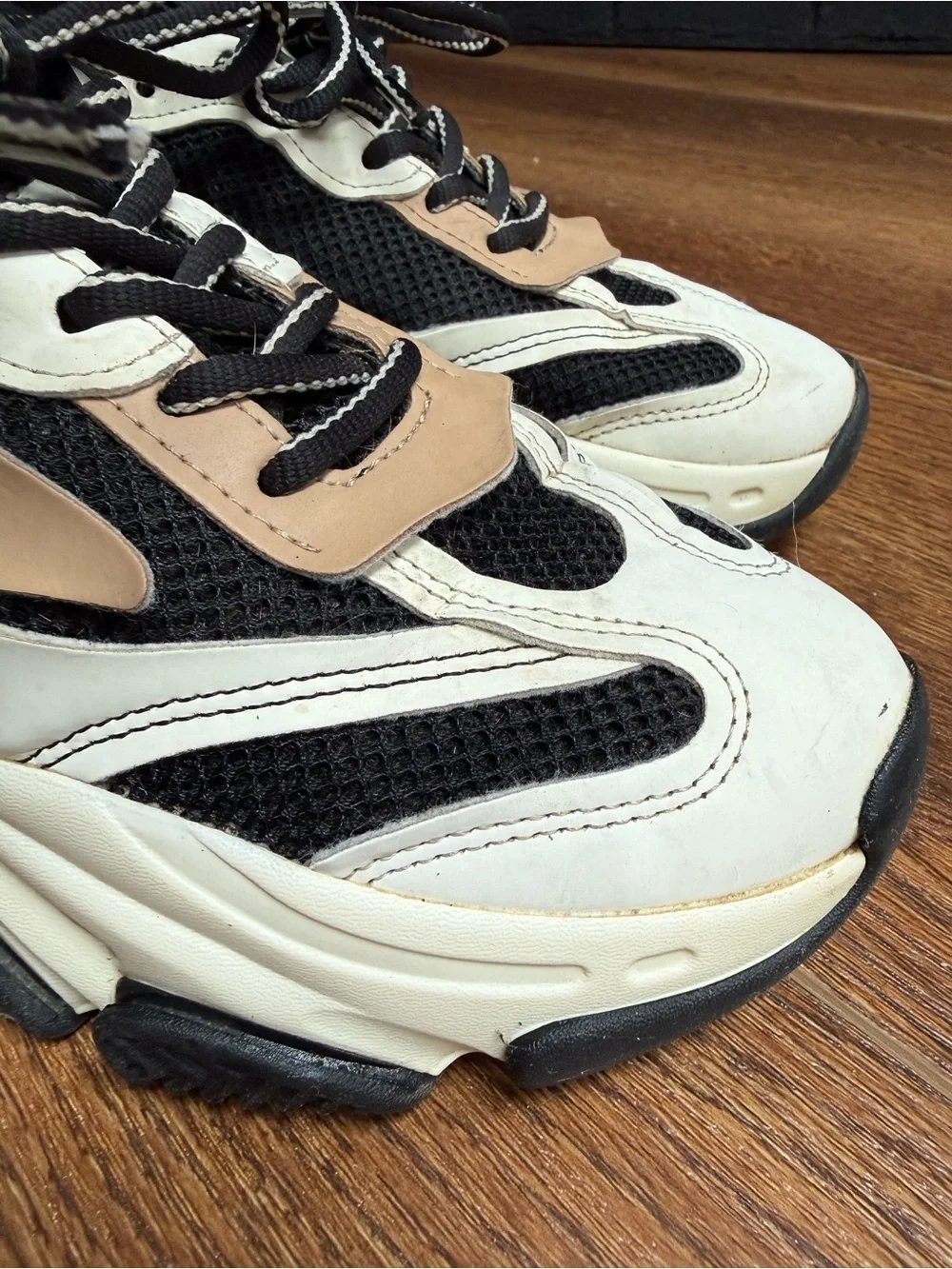 Steve Madden steve madden